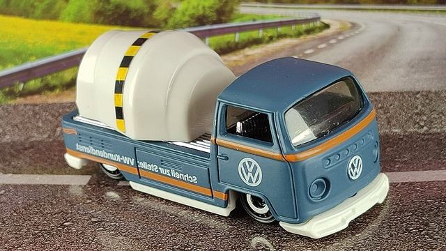 VOLKSWAGEN T2 БЕТОНОМЕШАЛКА смотреть онлайн