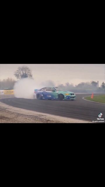 BMW смотреть онлайн
