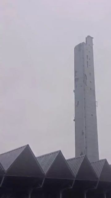 В МОСКВЕ РУХНУЛА ВЫСОТКА смотреть онлайн