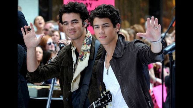 Джонас Бразерс ( Jonas Brothers ) смотреть онлайн