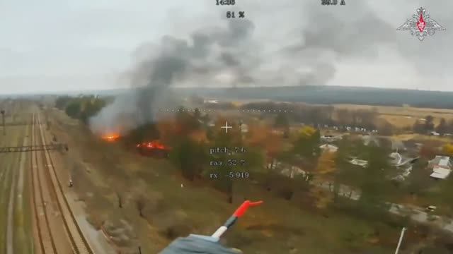 💥 Операторы FPV-дронов группировки войск «Запад» уничтожили пять украинских БМП в пригороде Купянск смотреть онлайн