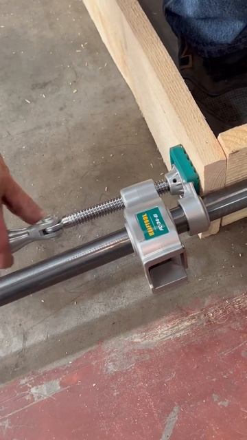 Трубные струбцины от Kraftools в действии😎👍 смотреть онлайн