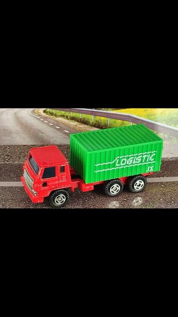 MITSUBISHI FASO ГРУЗОВИК С КОНТЕЙНЕРОМ смотреть онлайн