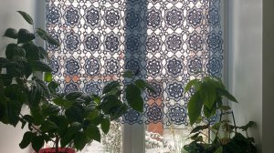 3 процесса и все на стадии завершения!Занавеска обещает быть шикарной!