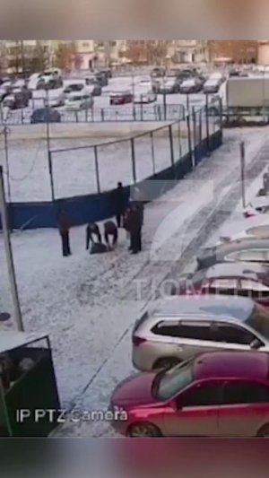 В Тюмени жителей многоэтажки обогатили многонациональными традициями