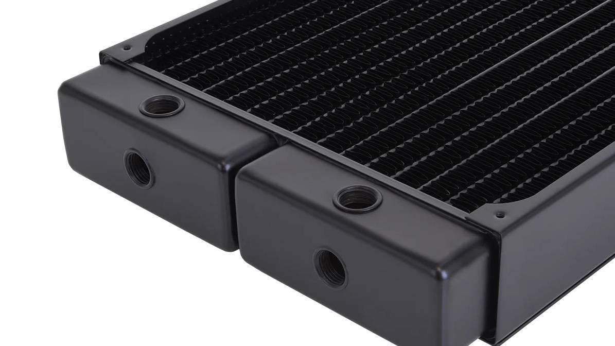 РАДИАТОРЫ ДЛЯ СВО ПК  NexXxoS HPE-30-360 и EK Classic PE360