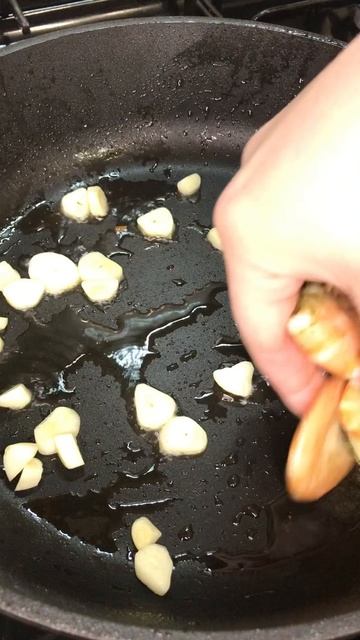 Вкуснее не придумаешь! 🥰🍤 #рецепты #креветки #закуска #рек #рекомендации #обед #ужин #новыйгод