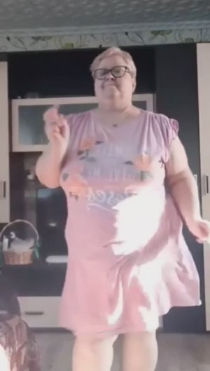 РОЛЕВЫЕ ИГРЫ/ОБЗОР НА КАНАЛ ЖЕНЩИНА ПО ИМЕНИ РИММА ПРОТИВОРЕЧИТ САМА СЕБЕ