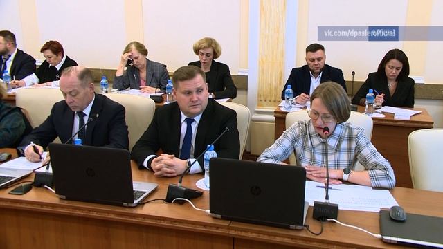 2025_11_11_Заседание правительства Свердловской области смотреть онлайн