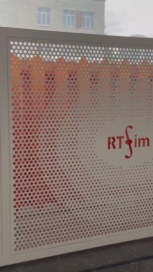 В переходе между корпусами Д и Е появилась новая уютная зона отдыха 🤩 смотреть онлайн