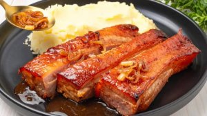 Грудинка в пиве на сковороде. Шикарная грудинка в пиве. ВКУС ФАНТАСТИЧЕСКИЙ. МЯСО ТАЕТ ВО РТУ.