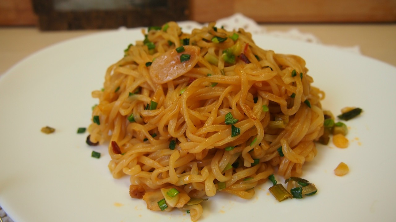 50 оттенков рамёна: выпуск #10 Поккым рамён (볶음 라면) Жареный рамён.