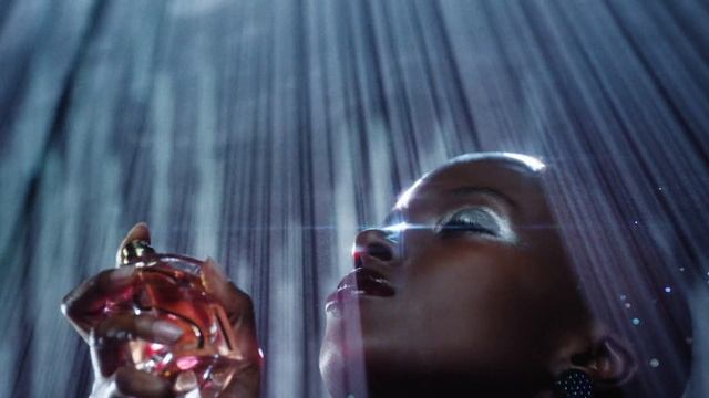 Armani - Holidayrama (Greta Ferro, Madisin Rian) (2025) смотреть онлайн