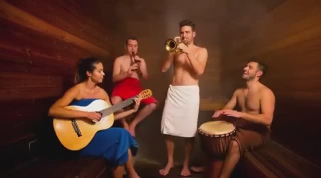 Мужская баня весёлая шуточная песня о том как две подружки случайно попали не в ту баню смотреть онлайн