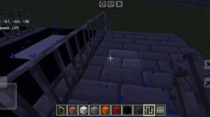 я строю город в майнкрафт без читов. только в креативе.