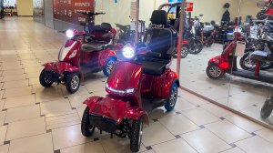 Выбираем четырехколесный электроскутер для пожилых людей и инвалидов: Eco Koleso i7 или i7 Pro