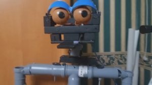 первый тест в движении 🤩 моего робота