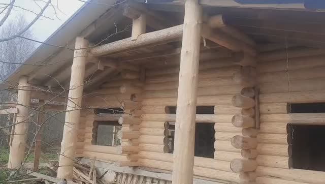Дом-шале из толстого бревна Дикая рубка