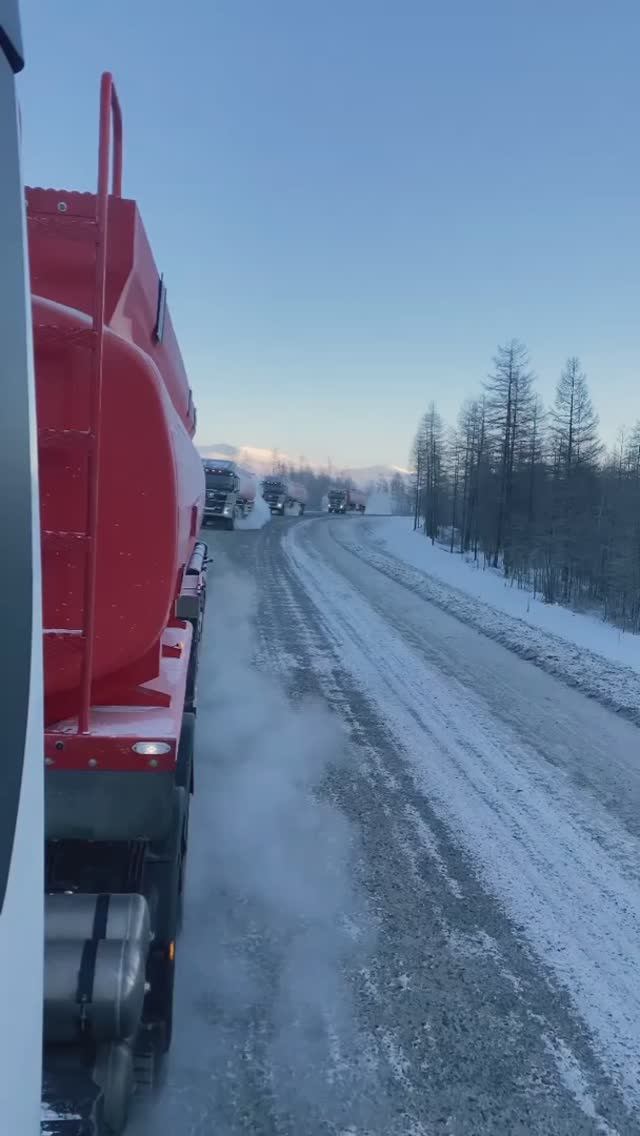 Что творится в этой колонне? Сплошные ППЦ!