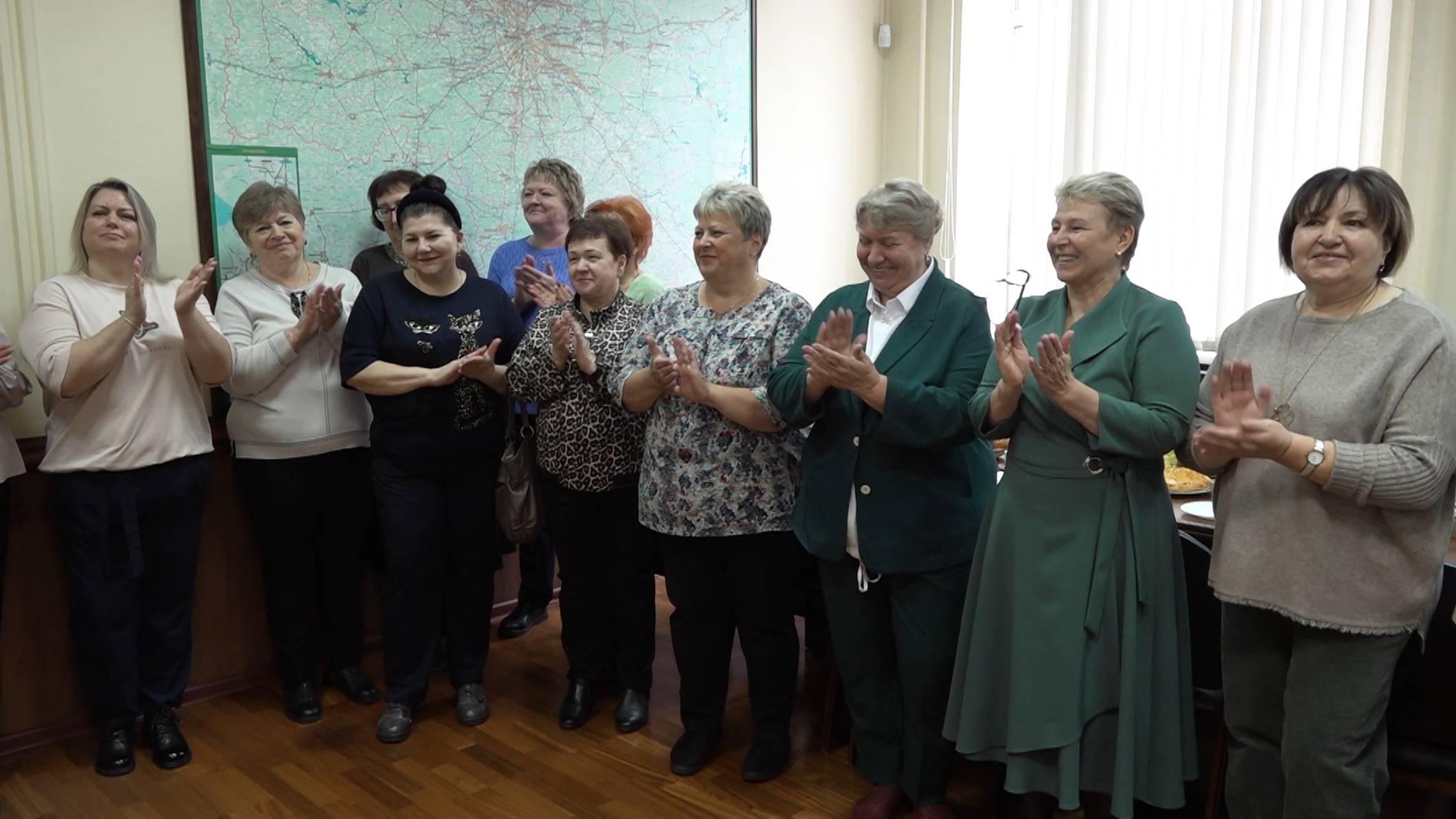 Ветеранов налоговой службы поздравили в преддверии Дня образования федеральной налоговой службы смотреть онлайн