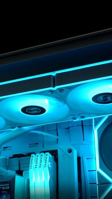 Lian Li O11 Vision Compact White — Лучший Компактный Корпус для Игрового ПК смотреть онлайн