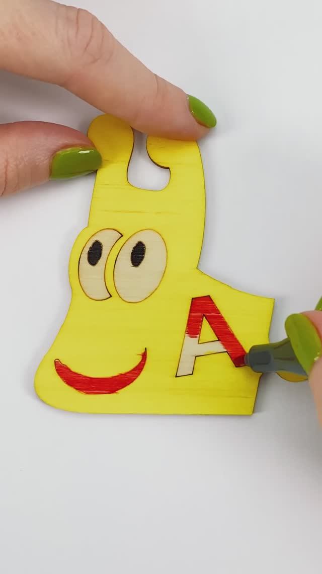 🎨 Раскрашиваем Деревянные Буквы Маркерами! 🔤✨ смотреть онлайн