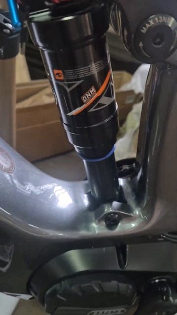 Модель 2025 года Июнь CYCTRAC EM10