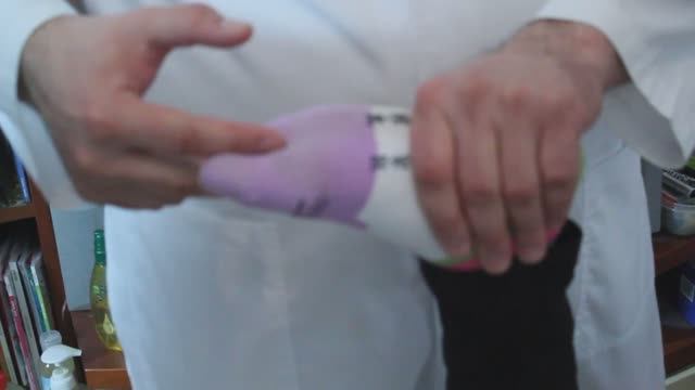 Обучение мануальной терапии, проработаем подробно ноги сзади. Подпишись скоро практический тренинг! смотреть онлайн