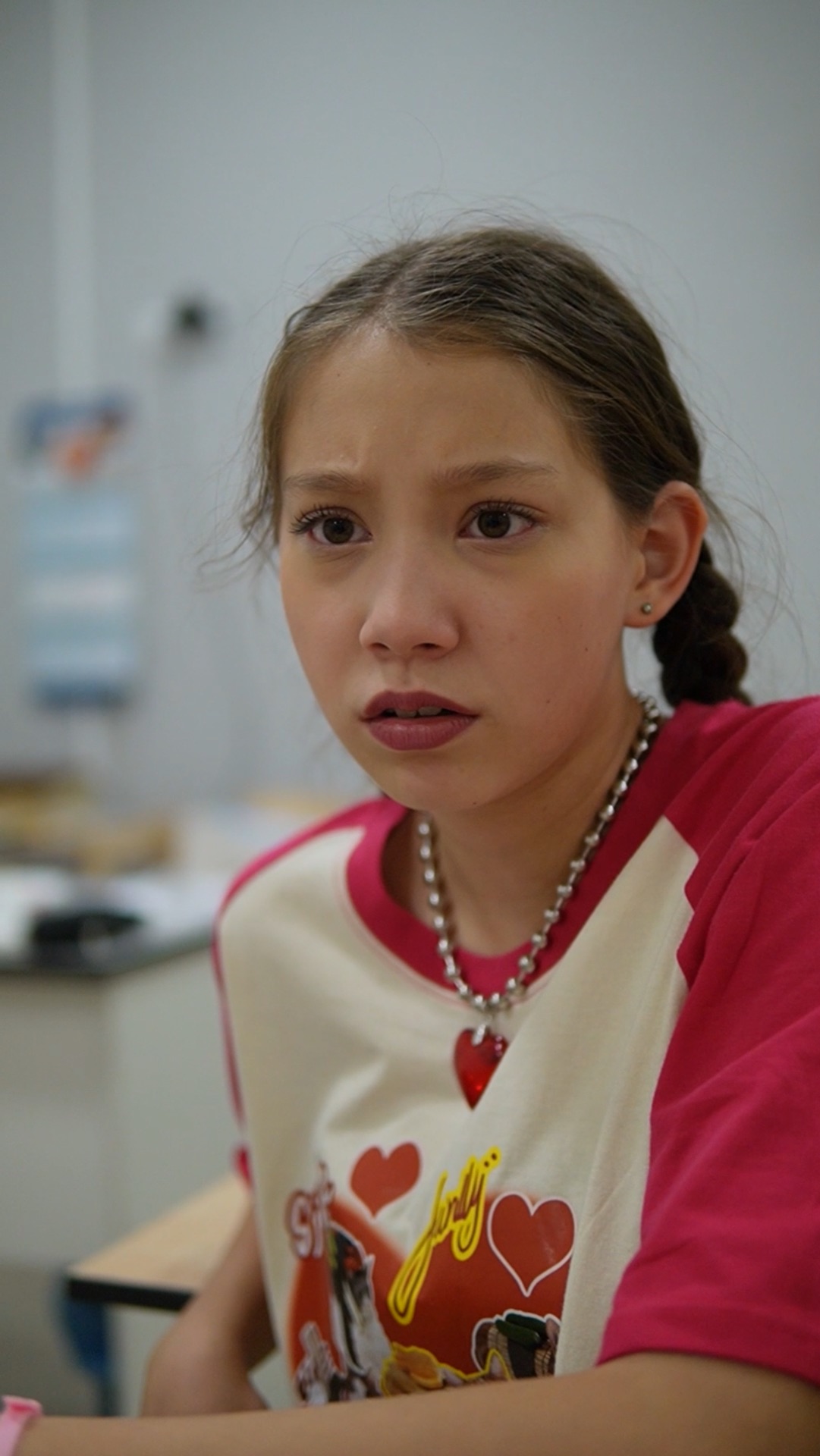 Как поставить на место зазнайку? ➡️ больше видосов в ТГ: намбер уан - ВИКА ЧЖАН смотреть онлайн