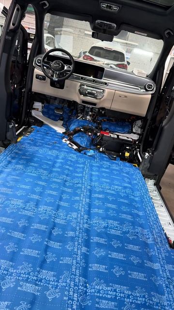 Выполнили комплексную шумоизоляцию салона Mercedes-Benz V-Class смотреть онлайн