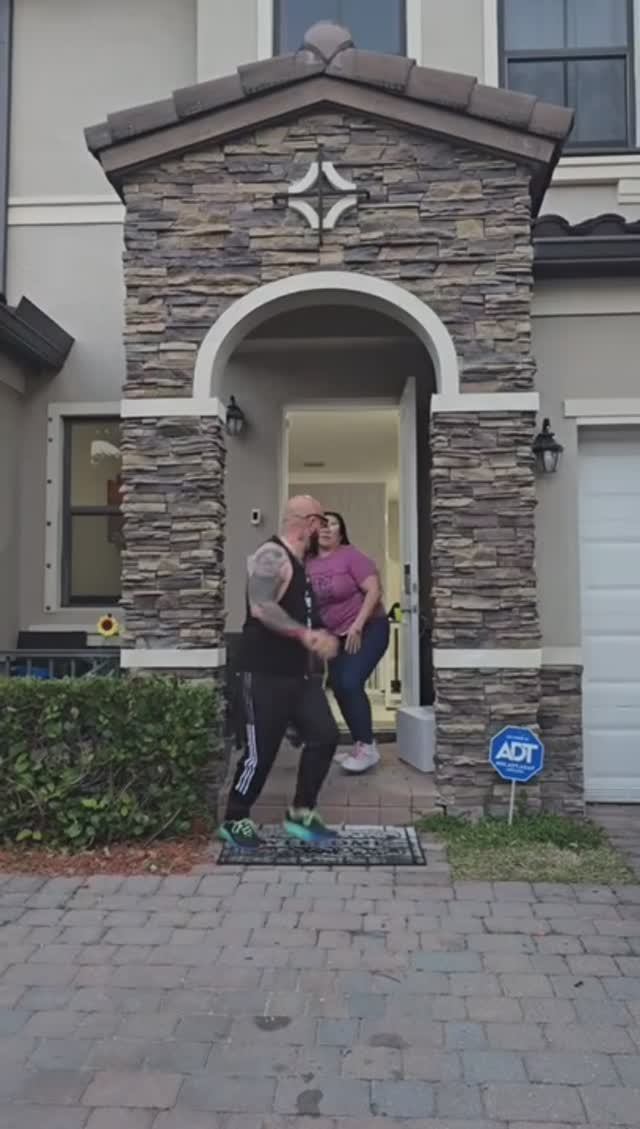 Сначала муж не нужен, а потом ой как нужен смотреть онлайн