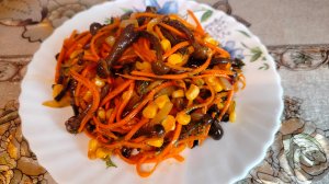 Салат с грибами. Такой салат вы точно ещё не готовили.