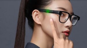 Маск стал триллионером, роботы Xpeng получили пол, ИИ-скандал Coca-Cola и дрон против комаров