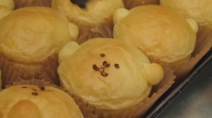 НИКАКОГО масла, яиц, молока! и БЕЗ нерафинированного сахара.