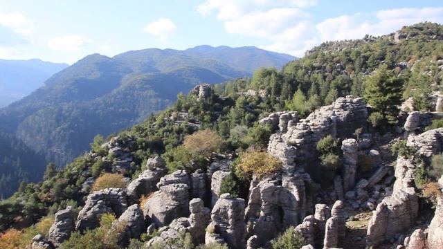 Турция. Окрестности Антальи. Долина каменных людей (Adam Kayalar).