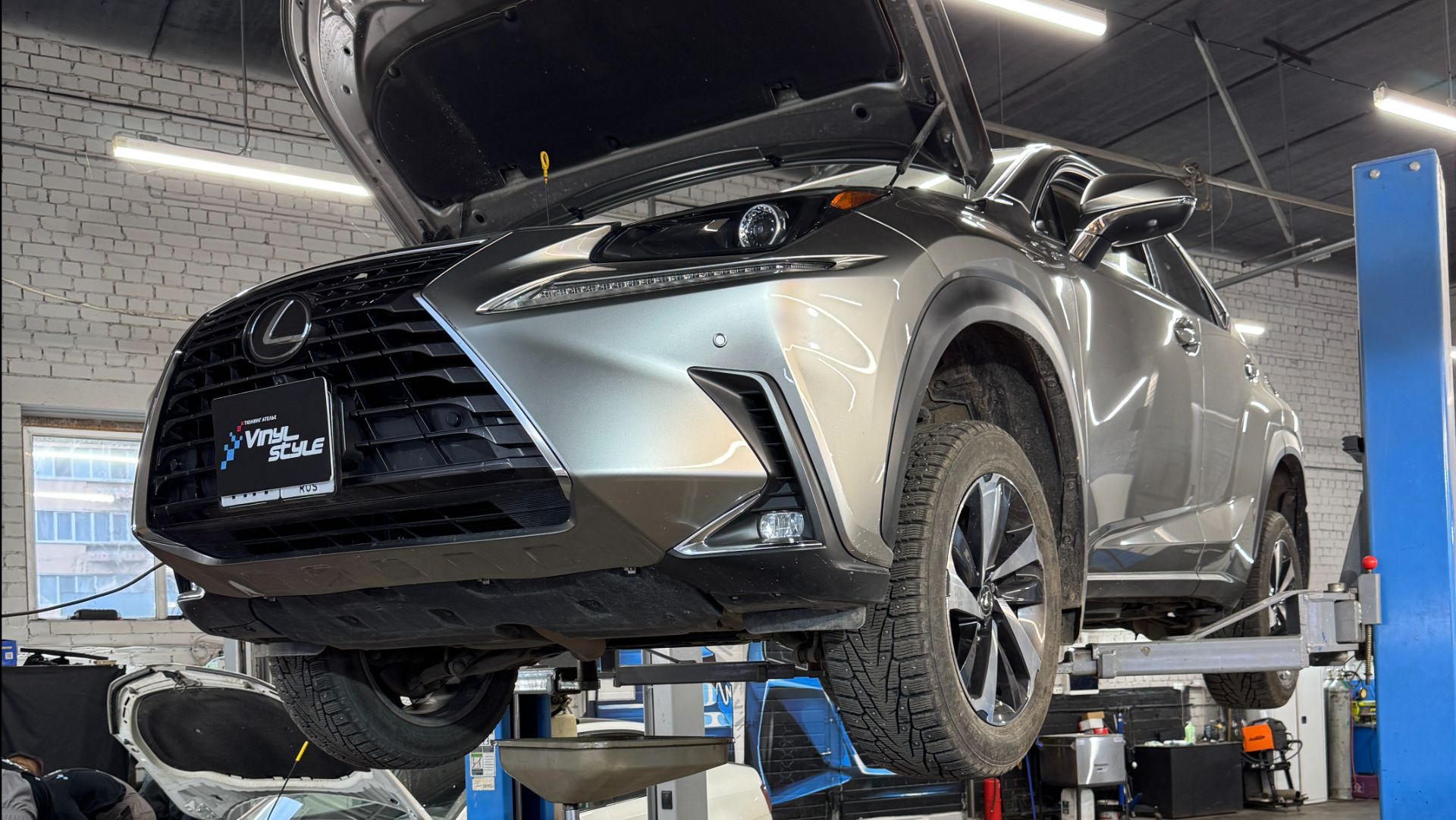 Техническое обслуживание автомобиля Lexus NX смотреть онлайн