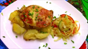 Отбивные на картофельной подушке.