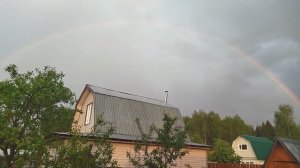 Красивая радуга в Тверской области