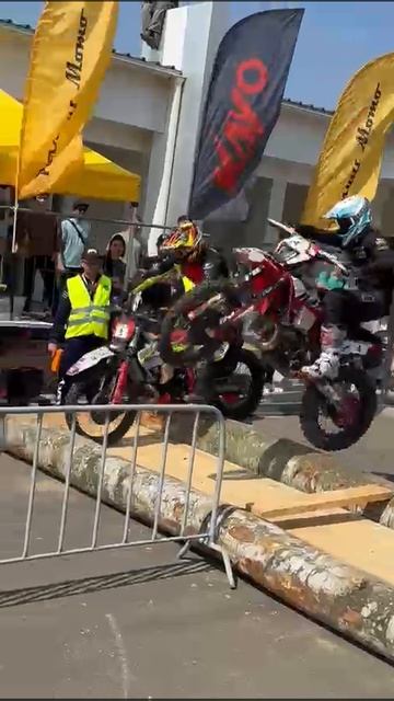 2025_05_06_10_50_IMG_0740 смотреть онлайн