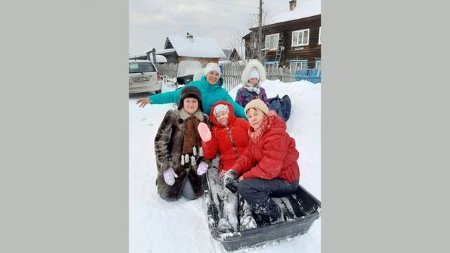 Землякам, с любовью. смотреть онлайн