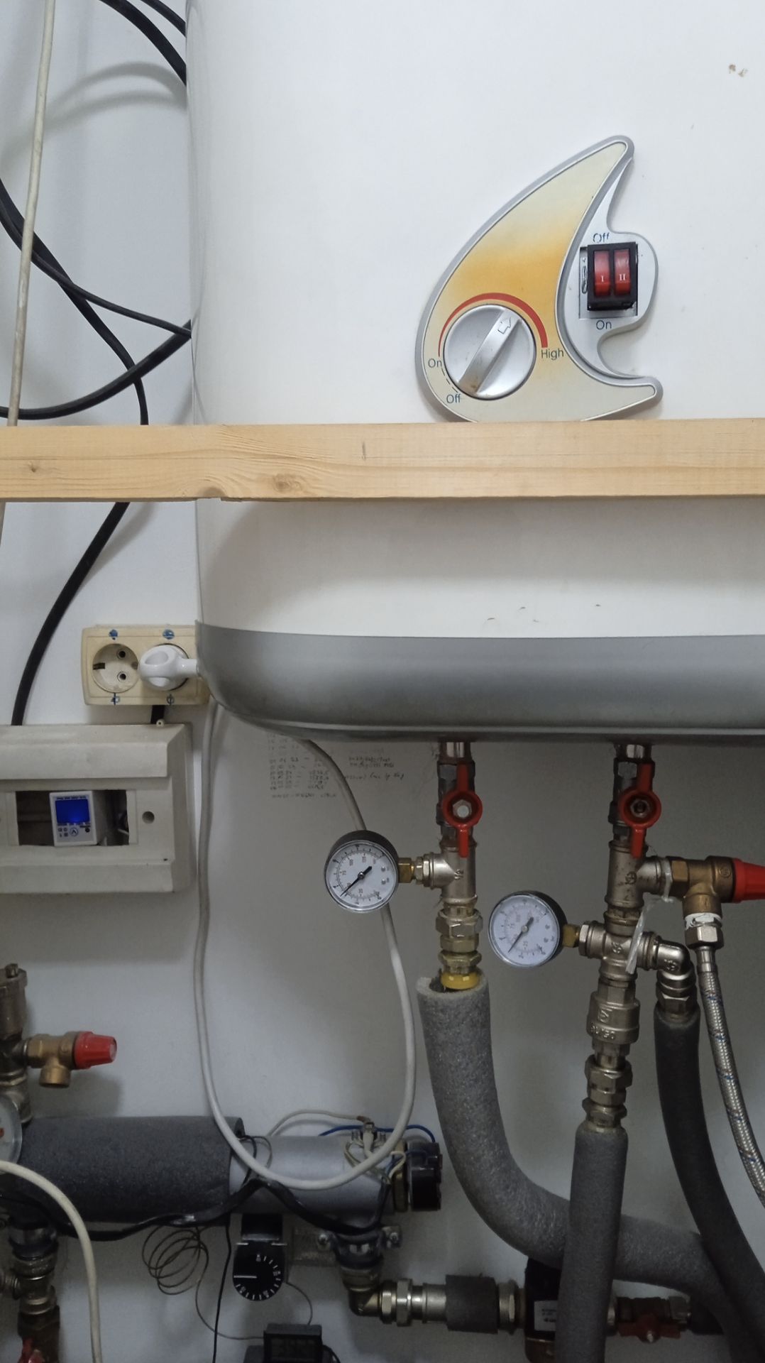 РАСХОД ЭЛЕКТРОЭНЕРГИИ ЭЛЕКТРИЧЕСКОГО БОЙЛЕРА ЗА МЕСЯЦ. НАЧАЛО.