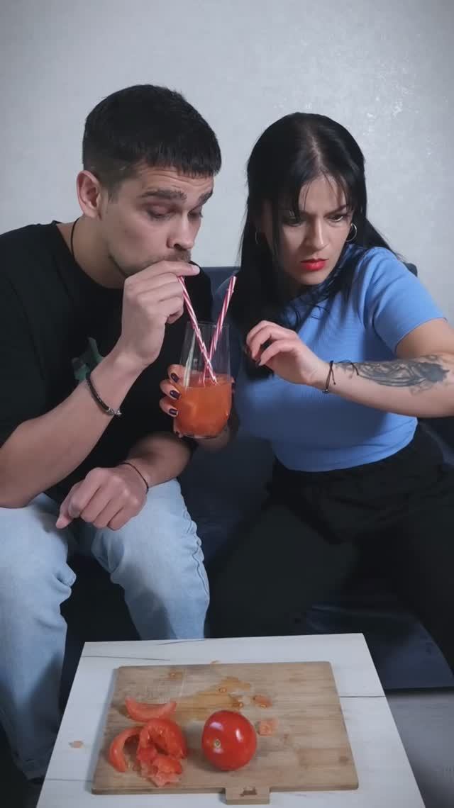 Что случилось с помидором 🍅? смотреть онлайн