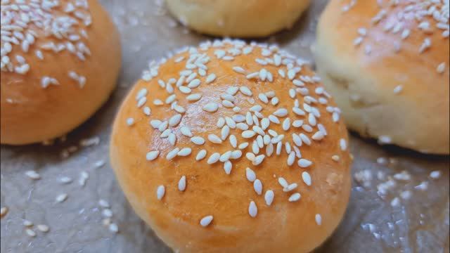 Булочки для чизбургеров!!!🍔🍔🍔 смотреть онлайн