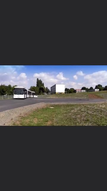 самый большой автобус в мире.