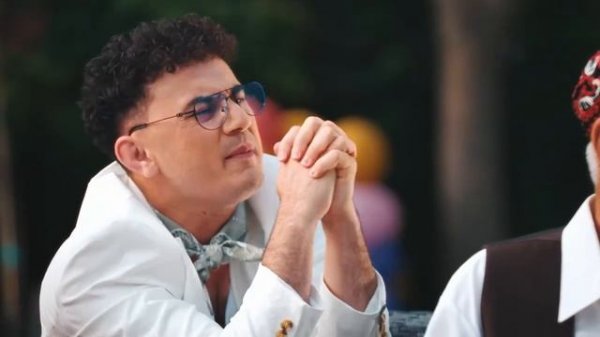 Bahrom Nazarov - Олуча гули (Official Music Video)