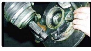 Замена наружного и внутреннего ШРУСа привода на ВАЗ 2110, 2112, Калина, Гранта, Приора, 2109, 2114