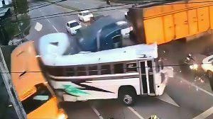 Жесткие и смешные автомобильные происшествия. Best compilation