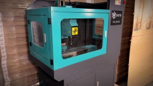 Фрезерный станок с ЧПУ AURA FM-20 CNC