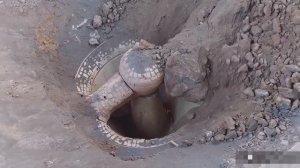 Гигантская камнедробилка.