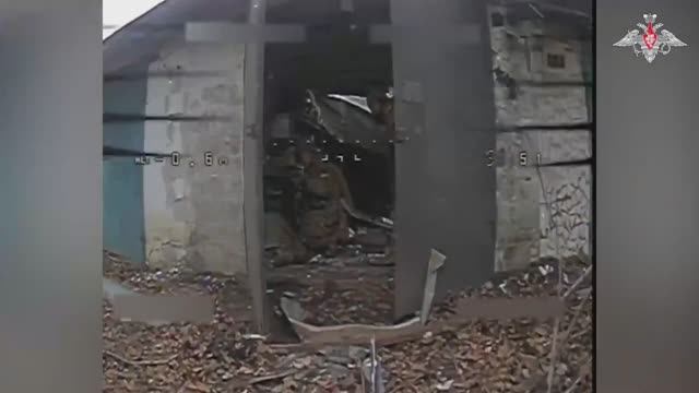 Центр» продолжают наступление в микрорайоне «Восточный», в южной части населенного пункта Западный смотреть онлайн
